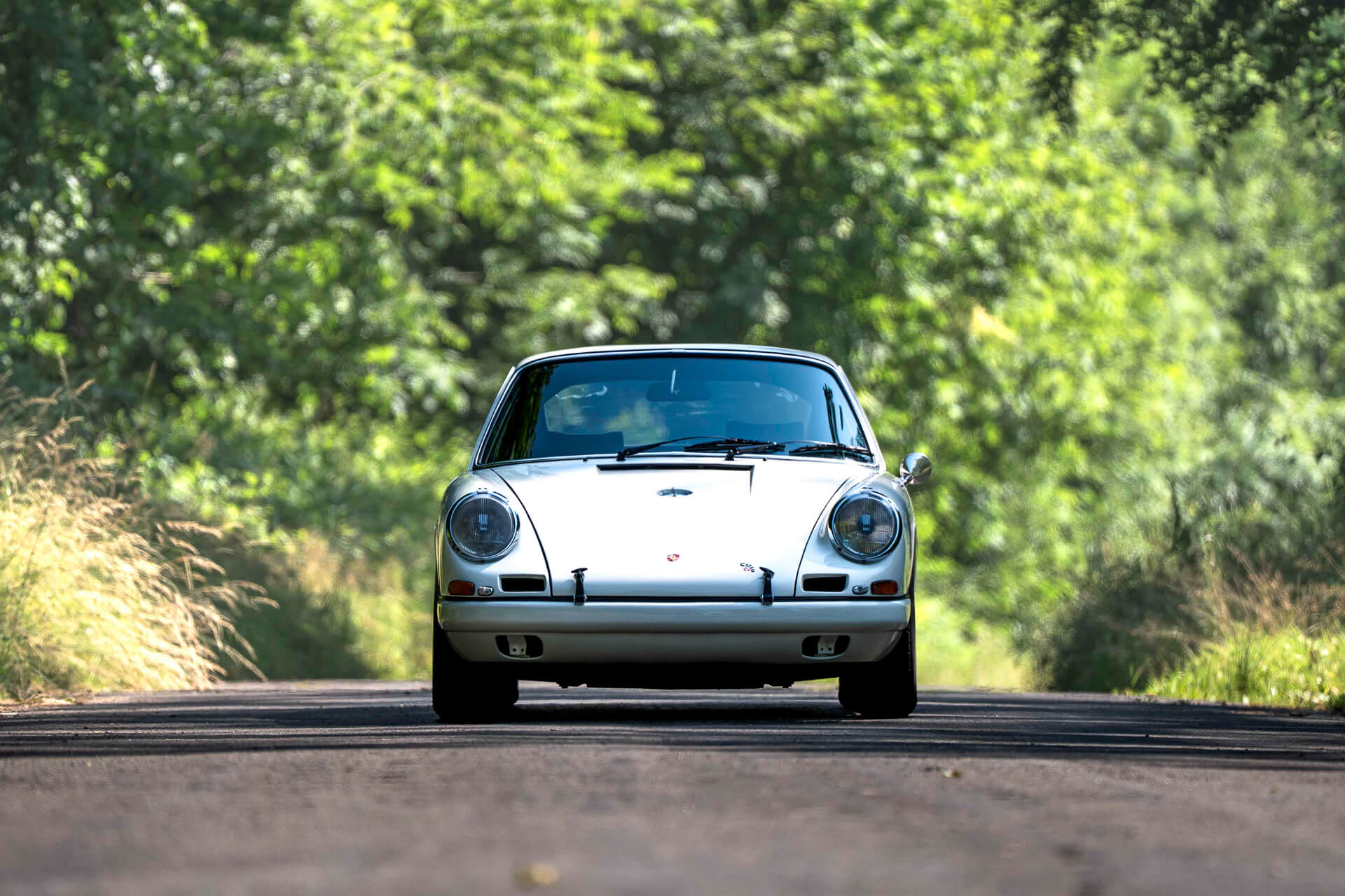 How to check a car before renting?